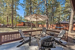 Pinetop Lakes Country Club Cabin w/ Deck