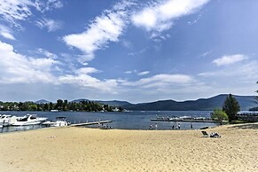 Bolton Landing Cottage: Walk to Lake George!