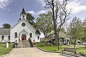 Bolton Landing Cottage: Walk to Lake George!