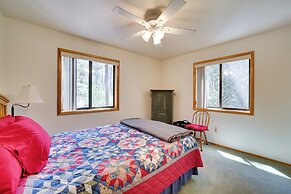 Hikers Haven: Pine Getaway w/ Wraparound Deck!