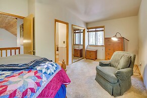 Hikers Haven: Pine Getaway w/ Wraparound Deck!