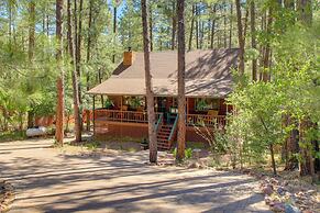 Hikers Haven: Pine Getaway w/ Wraparound Deck!