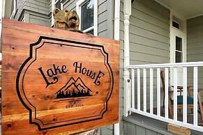 Charming Paris House ~ 1 1/2 Mi to Canyon!