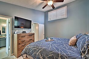 Pristine Lake Barkley Escape w/ Deck, Porch & Bar!