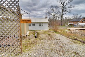 Mountain Home Cabin w/ Fire Pit < 1 Mi to Lake!