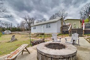 Mountain Home Cabin w/ Fire Pit < 1 Mi to Lake!