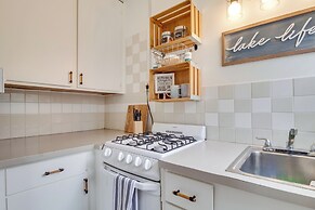 Mountain Home Cabin w/ Fire Pit < 1 Mi to Lake!