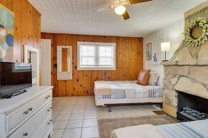 Mountain Home Cabin w/ Fire Pit < 1 Mi to Lake!