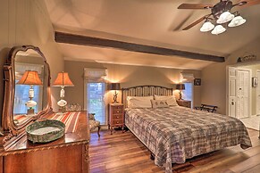 Beech Mountain Escape w/ Mtn Views & Fireplace!