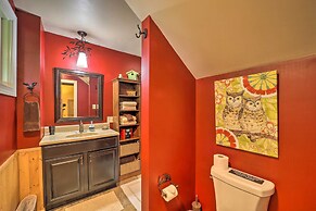 Beech Mountain Escape w/ Mtn Views & Fireplace!