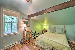 Beech Mountain Escape w/ Mtn Views & Fireplace!