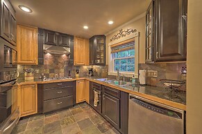 Beech Mountain Escape w/ Mtn Views & Fireplace!