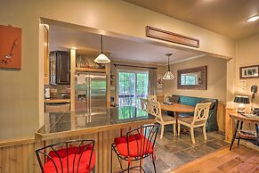 Beech Mountain Escape w/ Mtn Views & Fireplace!