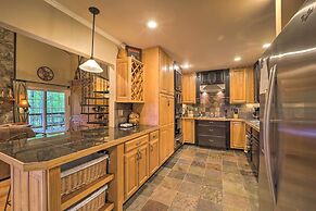 Beech Mountain Escape w/ Mtn Views & Fireplace!