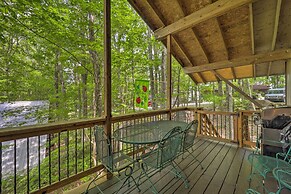 Beech Mountain Escape w/ Mtn Views & Fireplace!