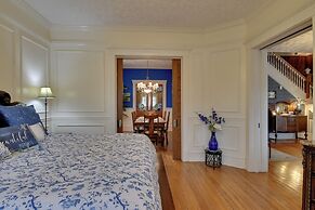 Historic Hot Springs Home < 1 Mi to Oaklawn!