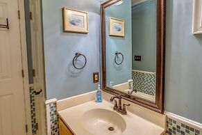 Little River Condo w/ Community Pool & Hot Tub!