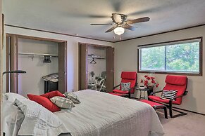 Walk to Rim View Trail: Page Home w/ Deck & Yard