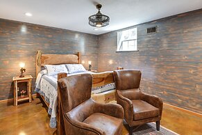 Early Cabin w/ Deck ~ 20 Mi to Lake Brownwood!