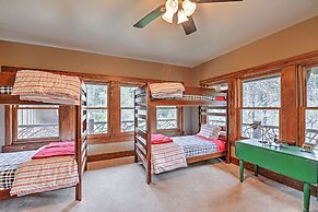 Ashland Lodge w/ Lake Views & Game Room Loft