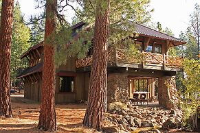 Ashland Lodge w/ Lake Views & Game Room Loft