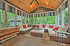 Upscale Family Retreat w/ Fire Pit, Walk to Beach!