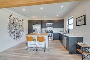 Quiet Alpine Hideaway w/ Panoramic Mountain Views!