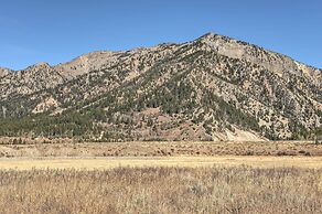 Quiet Alpine Hideaway w/ Panoramic Mountain Views!