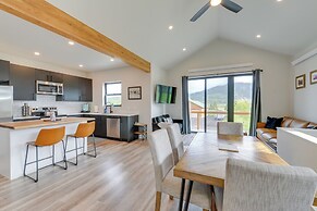 Quiet Alpine Hideaway w/ Panoramic Mountain Views!