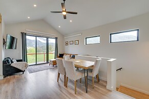 Quiet Alpine Hideaway w/ Panoramic Mountain Views!