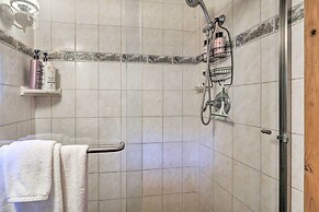 Cozy 'story Book Barn Cottage' w/ Scenic View