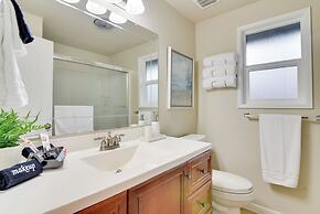 Lovely Vancouver Retreat w/ Home Gym!