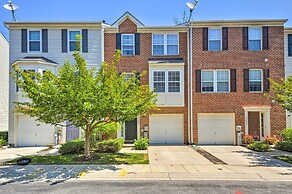 Elkridge Townhome ~ 15 Mi to Dtwn Baltimore!