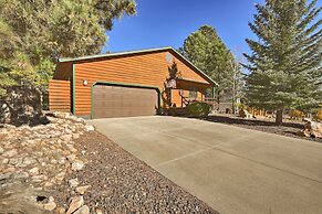 Rustic Cabin w/ Deck ~4 Mi to Old Town Flagstaff!