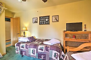 Rustic Cabin w/ Deck ~ 4 Mi to Old Town Flagstaff!