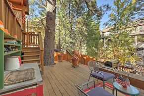 Rustic Cabin w/ Deck ~ 4 Mi to Old Town Flagstaff!
