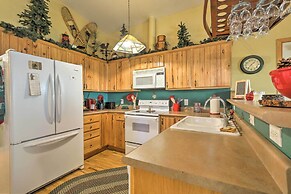 Rustic Cabin w/ Deck ~ 4 Mi to Old Town Flagstaff!
