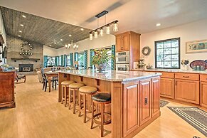 Mountain Escape - 7 Miles to Mission Ridge Resort!