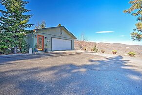 Mountain Escape - 7 Miles to Mission Ridge Resort!