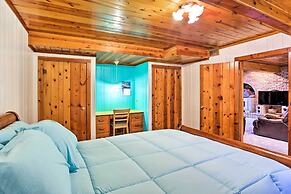 Custer Retreat w/ Pool Access, Walk to Downtown!