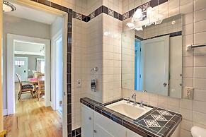 Walk to Downtown: Custer Retreat w/ Fire Pit!