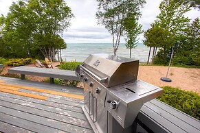 Lavish Charlevoix Home on Lake Michigan, Fire Pit