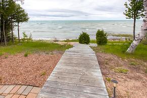 Lavish Charlevoix Home on Lake Michigan, Fire Pit