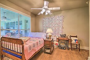 Cozy Texas Retreat w/ Patio, Grill & Fire Pit!