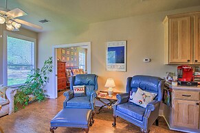 Cozy Texas Retreat w/ Patio, Grill & Fire Pit!