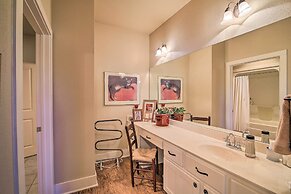 Cozy Texas Retreat w/ Patio, Grill & Fire Pit!