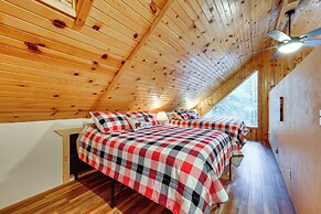Peaceful Garden Valley Cabin w/ Private Deck!