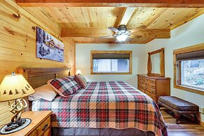 Peaceful Garden Valley Cabin w/ Private Deck!
