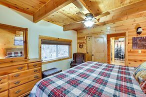 Peaceful Garden Valley Cabin w/ Private Deck!