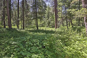 Peaceful Garden Valley Cabin w/ Private Deck!